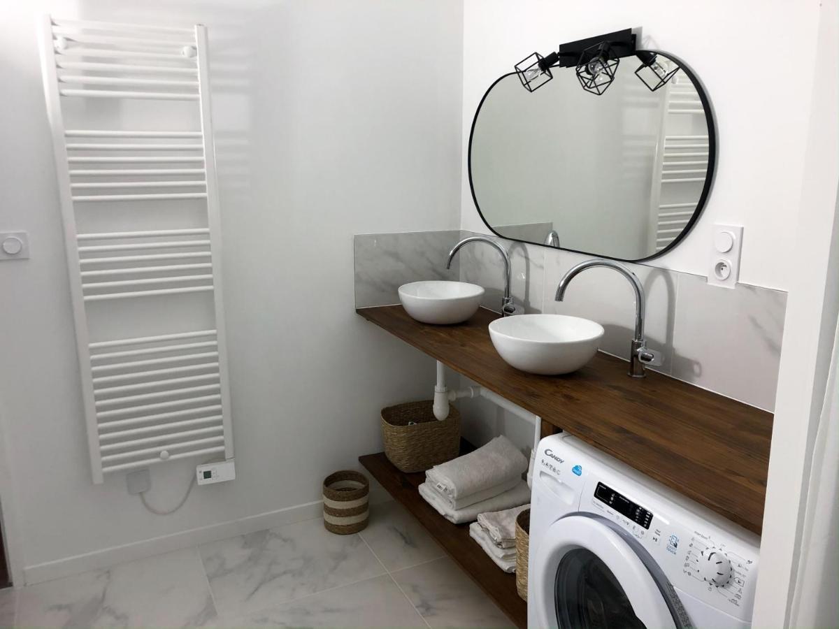 Grand Appartement Fonctionnel Proche Centre-Ville 쏘뮤흐 외부 사진