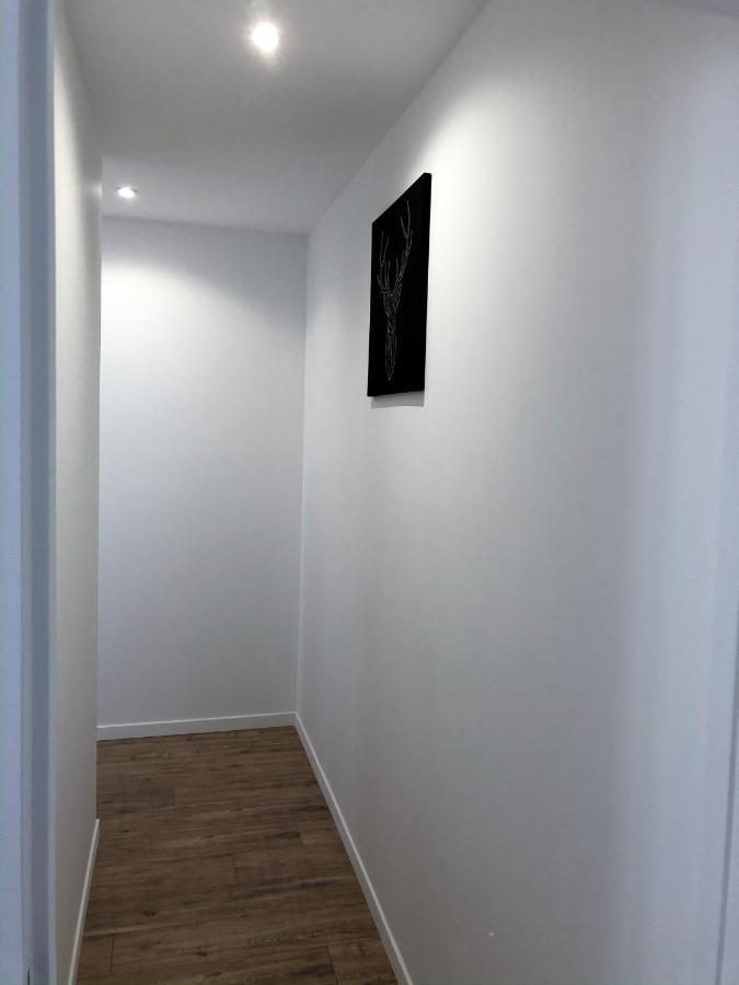 Grand Appartement Fonctionnel Proche Centre-Ville 쏘뮤흐 외부 사진
